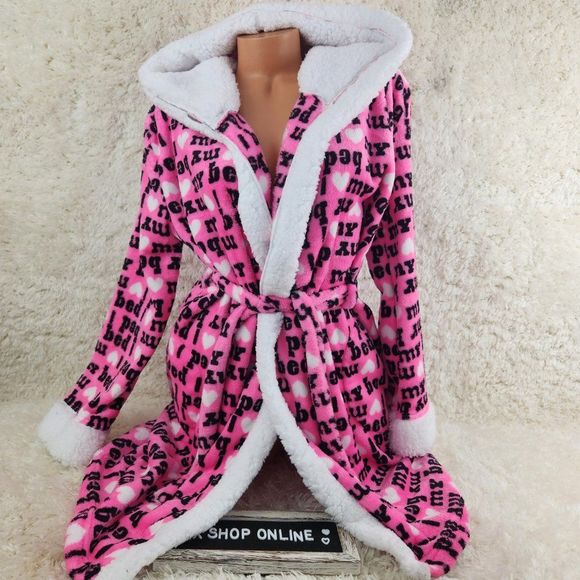 Sequin Cute fashion Plush Hooded Robe NWT - Picture 2 of 6
